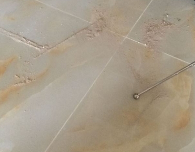 新乡市瓷砖空鼓维修公司分享粘合剂选择不当在瓷砖铺贴过程中可能导致以下问题